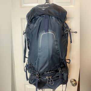 Osprey Atmos AG 65L Hiking Backpack Blue Used